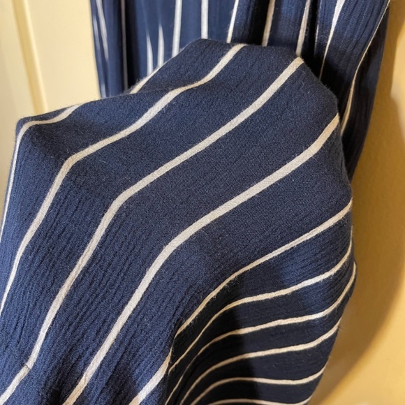 Billabong Navy and White Striped mini Dress - Picture 9 of 9